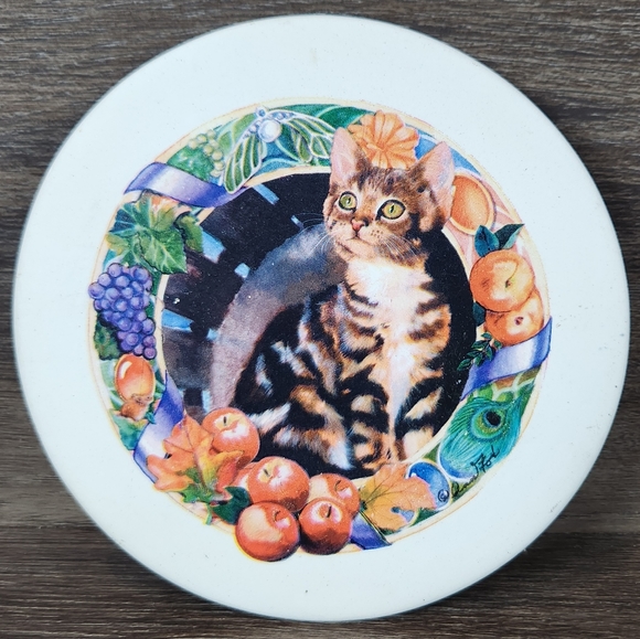 Vtg Retro Cat Ceramic Coaster Artist Signed Crazy Cat Lady Fruit Grapes Apples - Picture 2 of 8